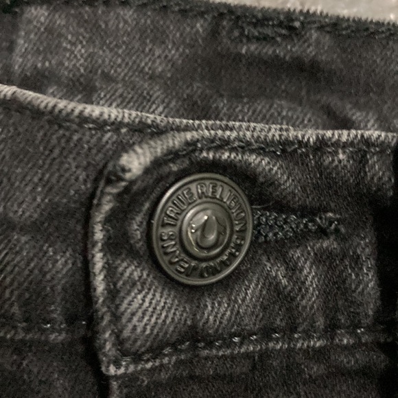 True Religion Slim Fit Black Jeans. Size 4 - Picture 2 of 9